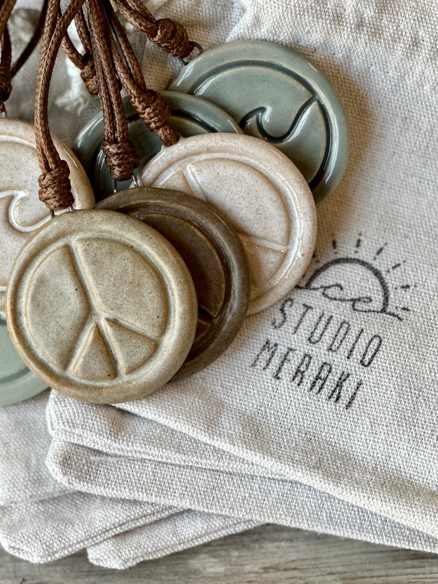 Halsband Peace