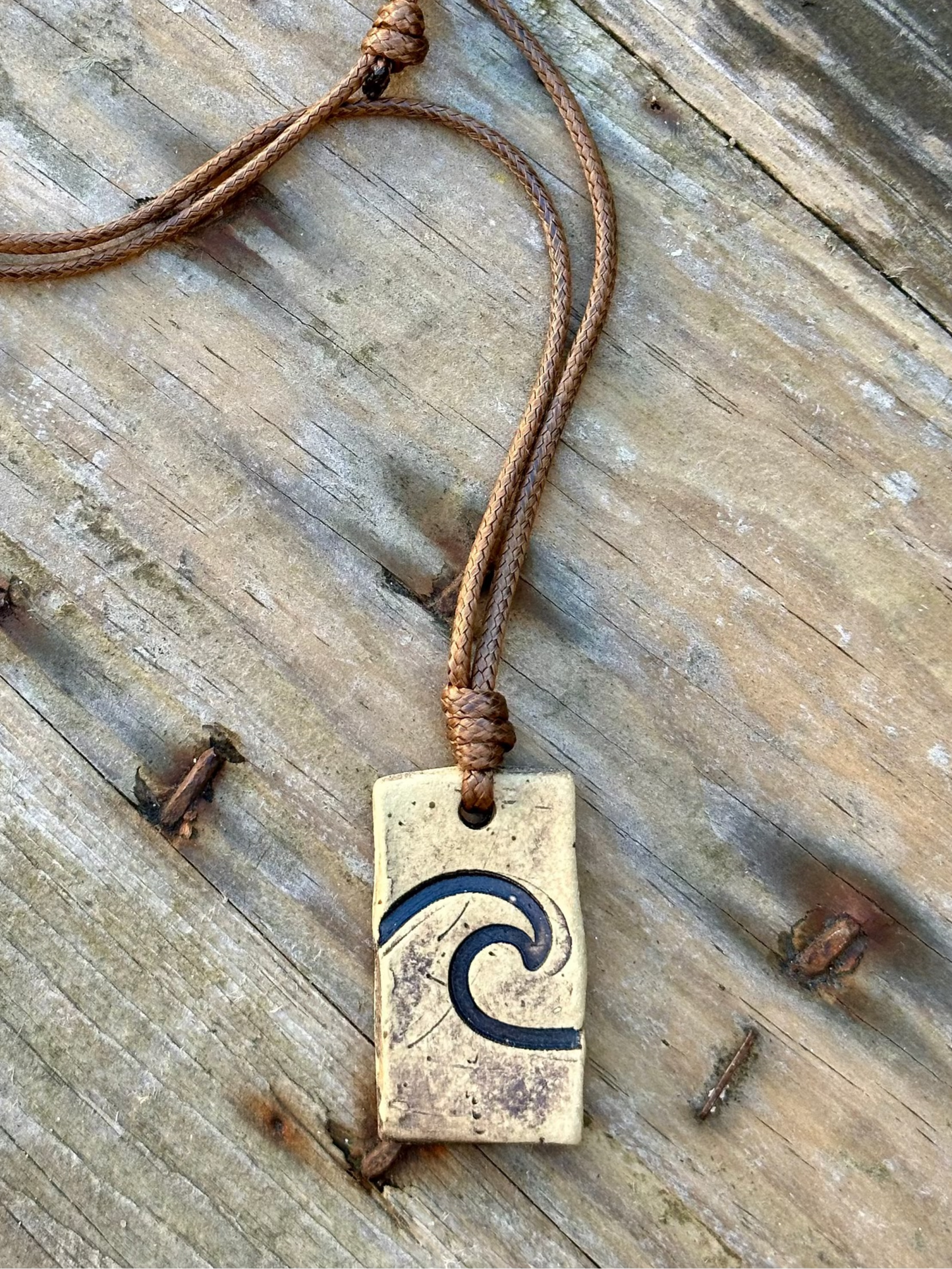 Halsband Ancient Wave