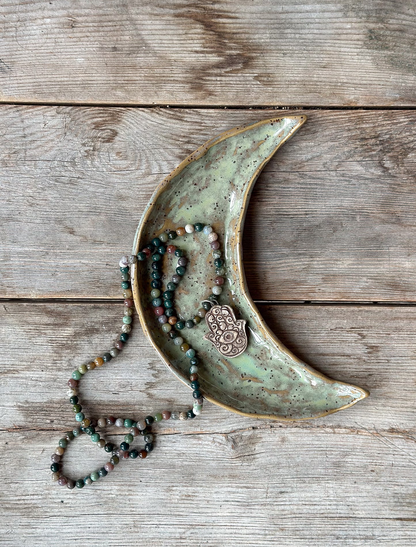 Moon dish